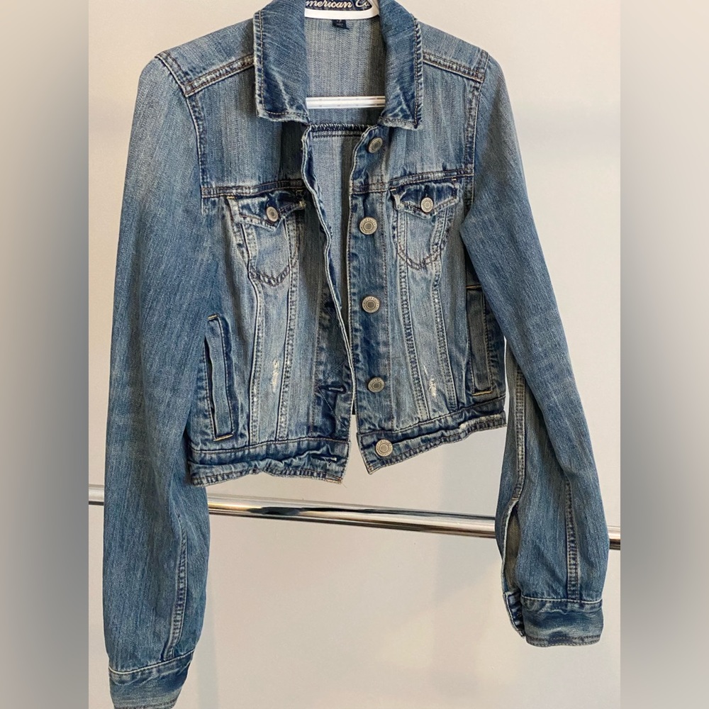 American Eagle jean jacket size small